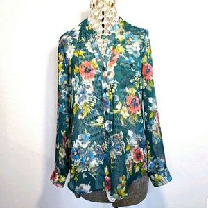 Kut From The Kloth Floral Vneck Buttin Down Shirt Blouse